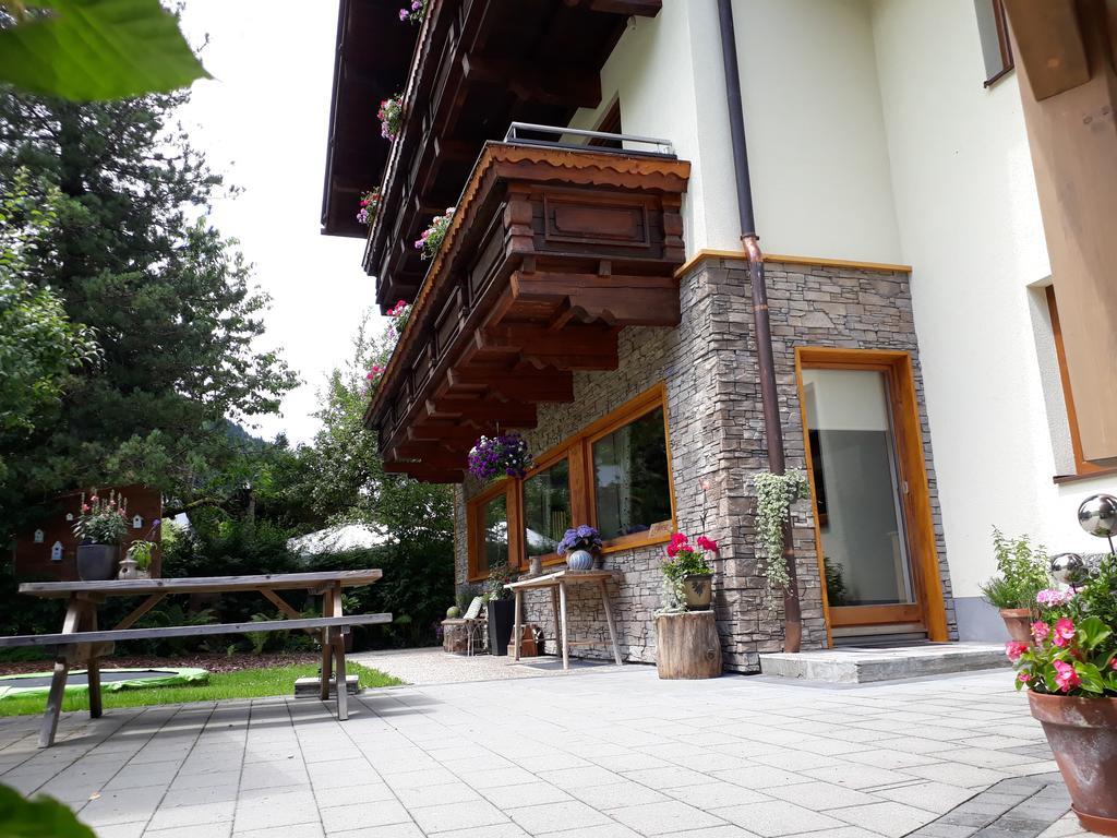Haus Renswouw Hotel Hollersbach im Pinzgau Exterior foto